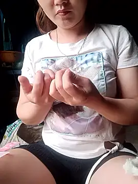 Snapshot of yula-bi chatting on 20, 4, 2026 yula-bi online show from 20, 4, 2026