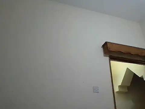 SimplyHer online show from 5, 1, 2026