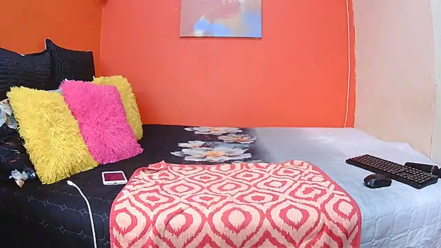 LeehXX 1 online show from 14, 1, 2026