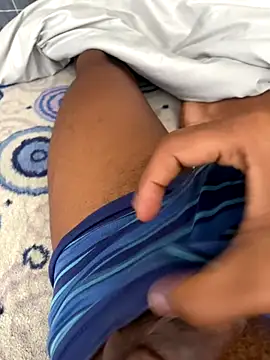 Snapshot of tristenmiles chatting on 20, 12, 2025 tristenmiles online show from 20, 12, 2025