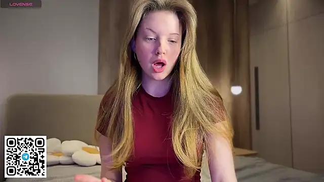 steffi meoww online show from 15, 4, 2026