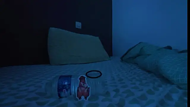 baguette7420 online show from 18, 1, 2026