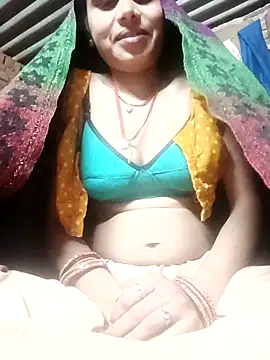 Snapshot of Fency_Love143 chatting on 15, 1, 2026 Fency Love143 online show from 15, 1, 2026