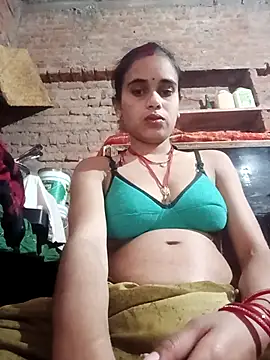 Snapshot of Fency_Love143 chatting on 10, 2, 2026 Fency Love143 online show from 10, 2, 2026