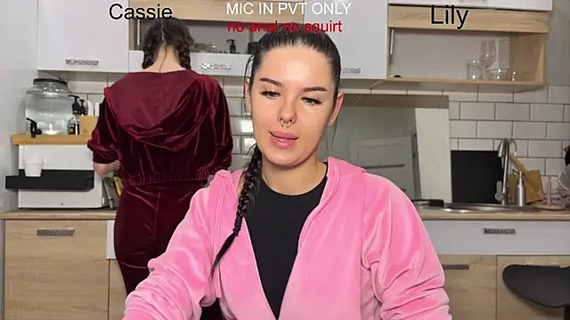 girls secrets online show from 13, 1, 2026