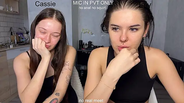 girls secrets online show from 10, 2, 2026