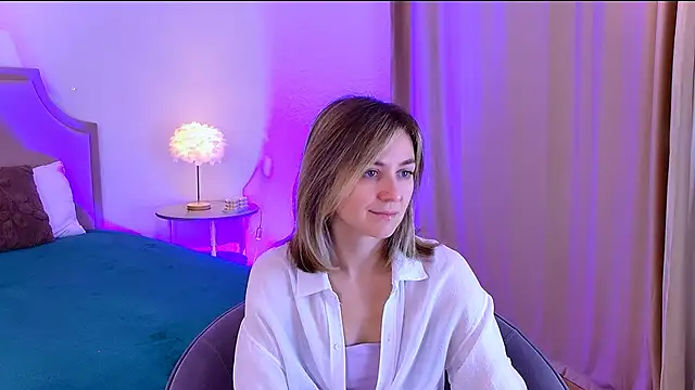 EmeraldGlow online show from 15, 1, 2026