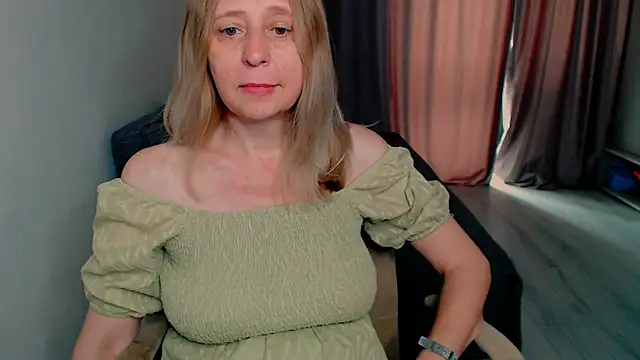 MiLenaMilf online show from 9, 6, 2026