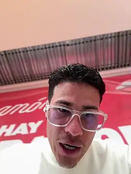 Latin Paisa Boy online show from 30, 3, 2026