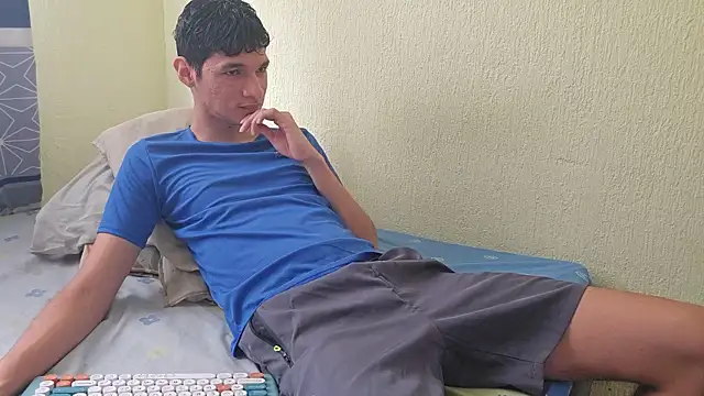 Snapshot of LeonS_20cm chatting on 1, 2, 2026 LeonS 20cm online show from 1, 2, 2026