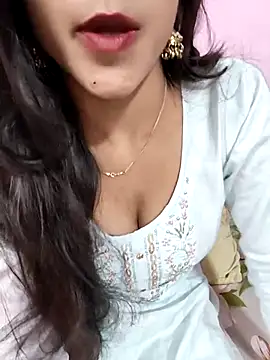 Yours-Zeenat online show from 7, 4, 2026