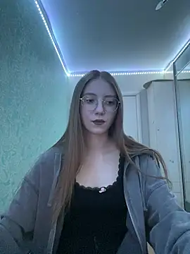 Eseniya  online show from 7, 2, 2026