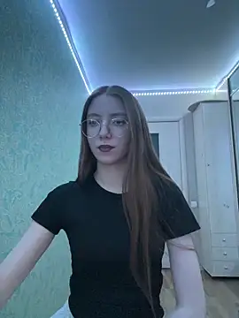 Eseniya  online show from 3, 3, 2026