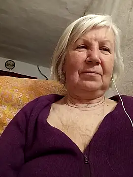 KlaudiaDarling online show from 8, 3, 2026