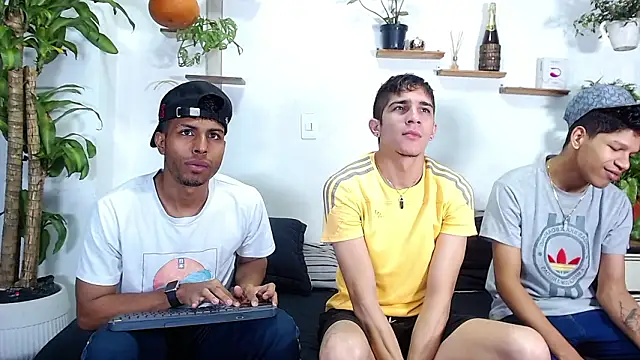 Interracial Snow Bunny online show from 17, 2, 2026