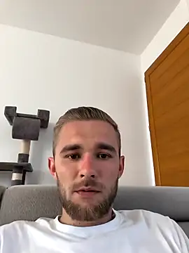 Benjamiinlt online show from 10, 4, 2026