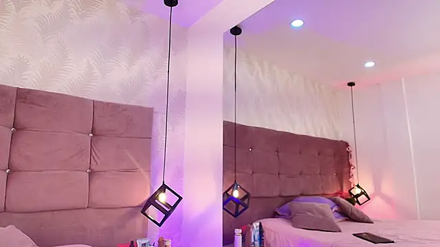 Angela Pintofg online show from 9, 1, 2026