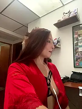 Scarlet auraa online show from 11, 1, 2026