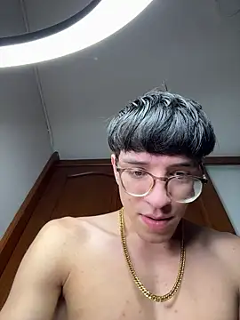 ArthurDavies  online show from 7, 2, 2026