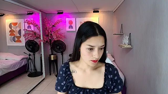 Sol rousse online show from 7, 1, 2026