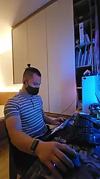 Snapshot of OnlyHand9x chatting on 21, 2, 2026 OnlyHand9x online show from 21, 2, 2026