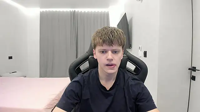 bonekoambalabu online show from 8, 4, 2026