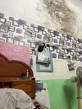 Faded pink online show from 9, 3, 2026