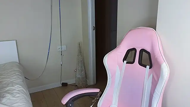 jasmilee online show from 20, 3, 2026