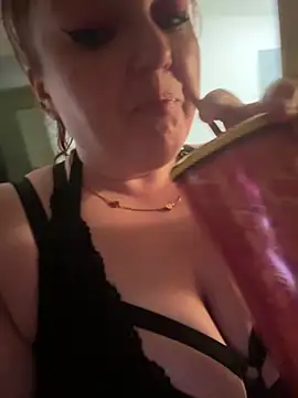 KittyCreamKisses online show from 9, 3, 2026