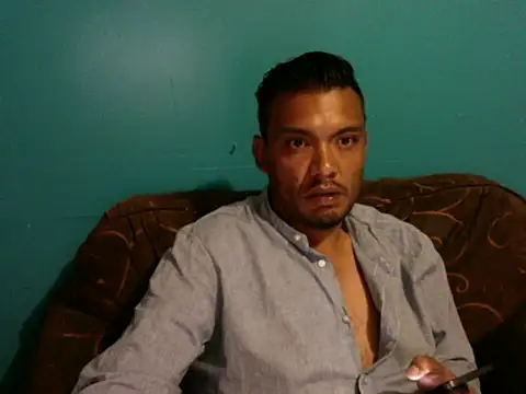 latinomoreno95 online show from 5, 5, 2026