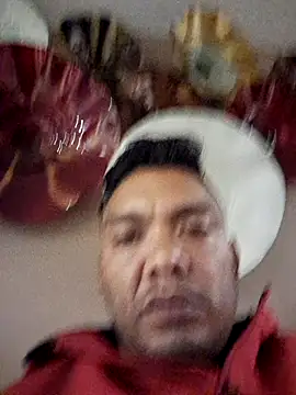 latinomoreno95 online show from 28, 5, 2026