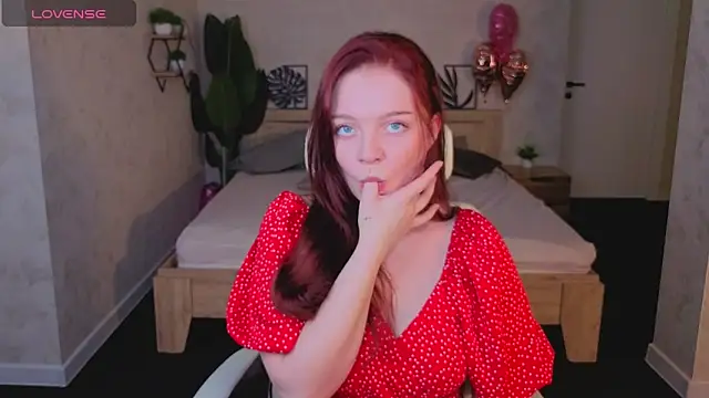 Gloria Gordon online show from 4, 3, 2026