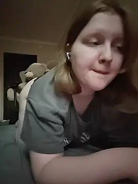 Snapshot of Ol1via chatting on 17, 5, 2026 Ol1via online show from 17, 5, 2026