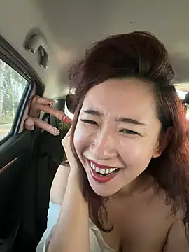 Snapshot of Jingjingxiang-520 chatting on 13, 6, 2026 Jingjingxiang-520 online show from 13, 6, 2026