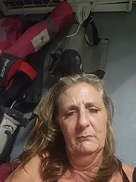 HotAzMilf online show from 15, 4, 2026