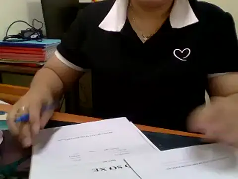 Sarah no land online show from 8, 4, 2026