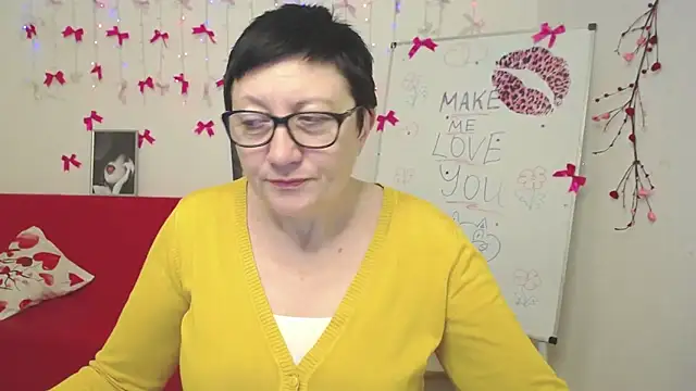 EmilyL0ve online show from 18, 2, 2026