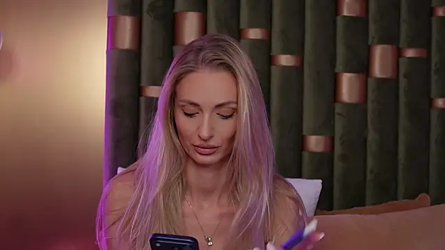 AmeliaAngel online show from 28, 9, 2025