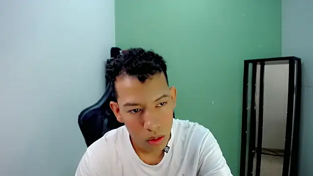 Tupac D online show from 13, 1, 2026