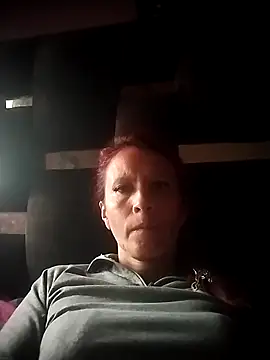 cintia love online show from 9, 2, 2026