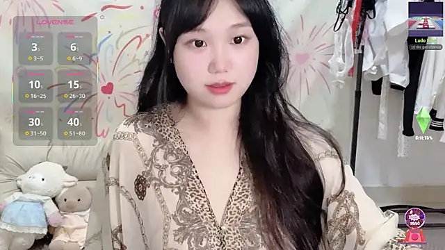 xiaoguai99 online show from 18, 6, 2026