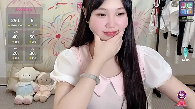 xiaoguai99 online show from 27, 6, 2026