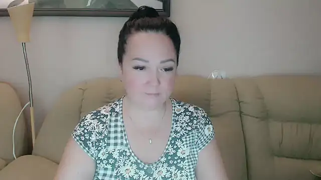 infinity loveliness online show from 26, 9, 2025