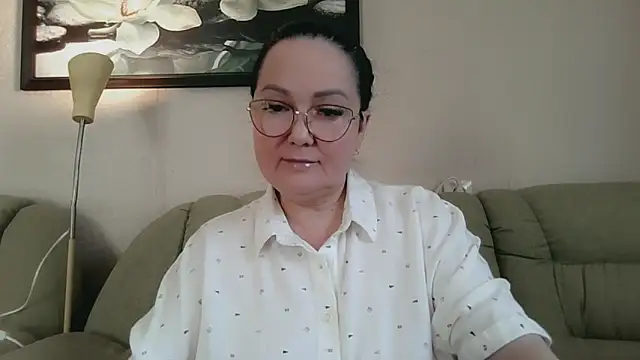 infinity loveliness online show from 18, 5, 2026