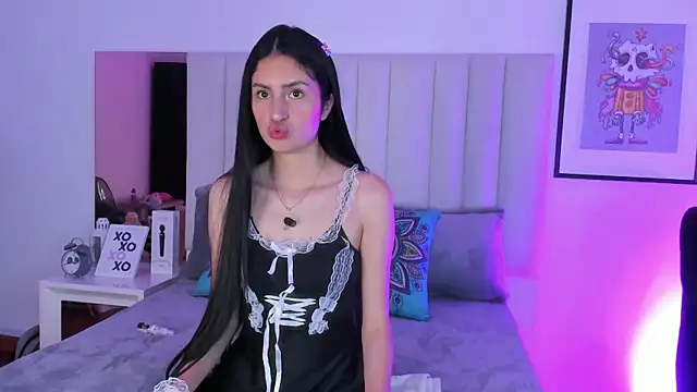 Snapshot of soffy_hilltom chatting on 10, 2, 2026 soffy hilltom online show from 10, 2, 2026