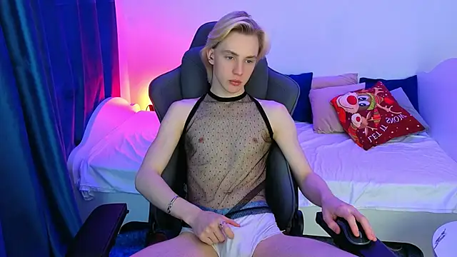 lucidangelok1 online show from 11, 4, 2026