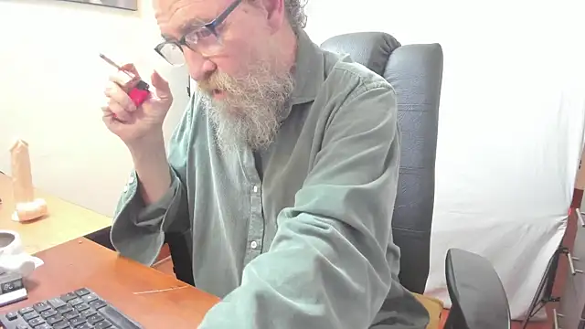 Uncle Hottie online show from 15, 2, 2026