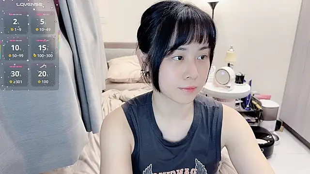 Snapshot of BabyOneDaily chatting on 3, 6, 2026 BabyOneDaily online show from 3, 6, 2026