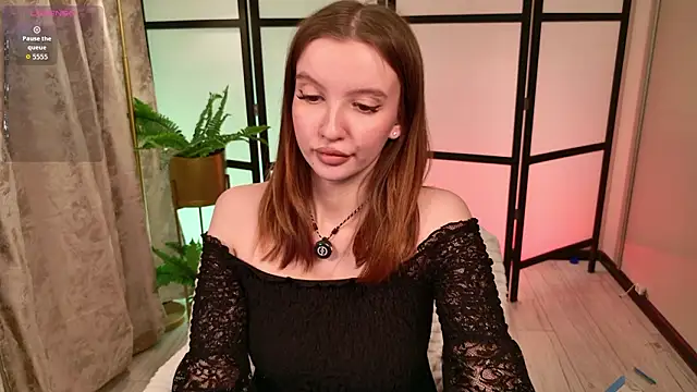 Snapshot of Layla_Bloom chatting on 26, 2, 2026 Layla Bloom online show from 26, 2, 2026