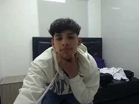 Snapshot of MaxStar26 chatting on 8, 1, 2026 MaxStar26 online show from 8, 1, 2026